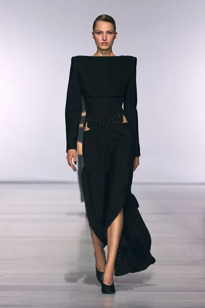 Look 4